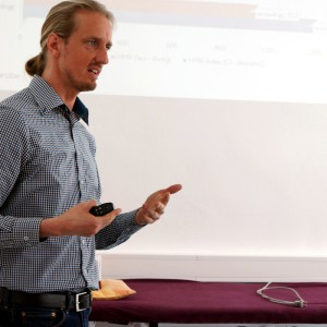 Peter Röhr bei einem Fachvortrag in Ostheim Peter Röhr bei einem Fachvortrag in Ostheim